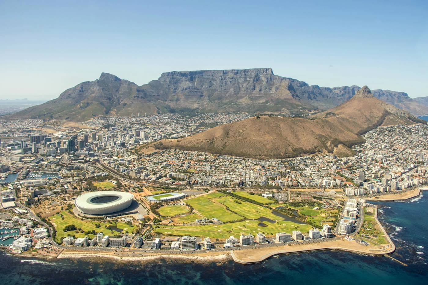 Table Mountain and the city bowl from the air